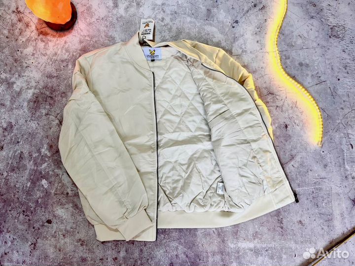 Бомбер Lyle Scott