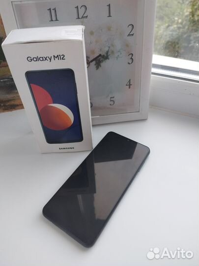 Телефон Samsung Galaxy M12