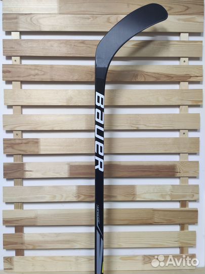 Хоккейные клюшки левые взрослые и детские