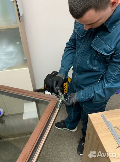 Ремонт и обслуживание пластиковых окон