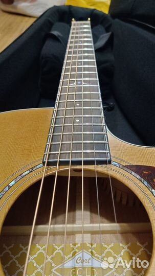Акустическая гитара Cort A6