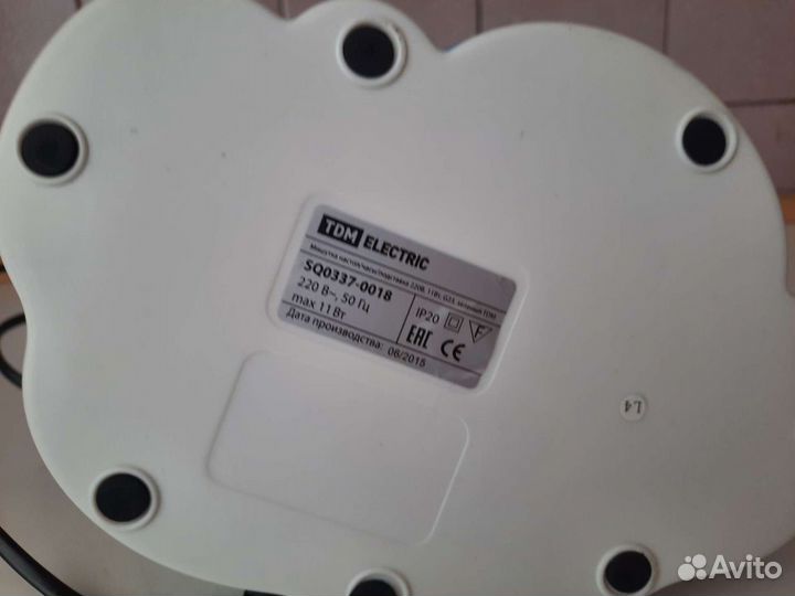 Лампа настольная