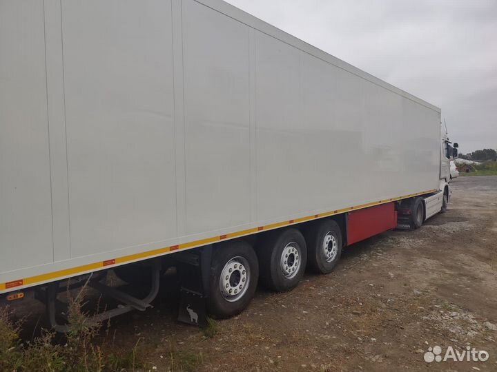 Полуприцеп рефрижератор Schmitz Cargobull SKO 24, 2006
