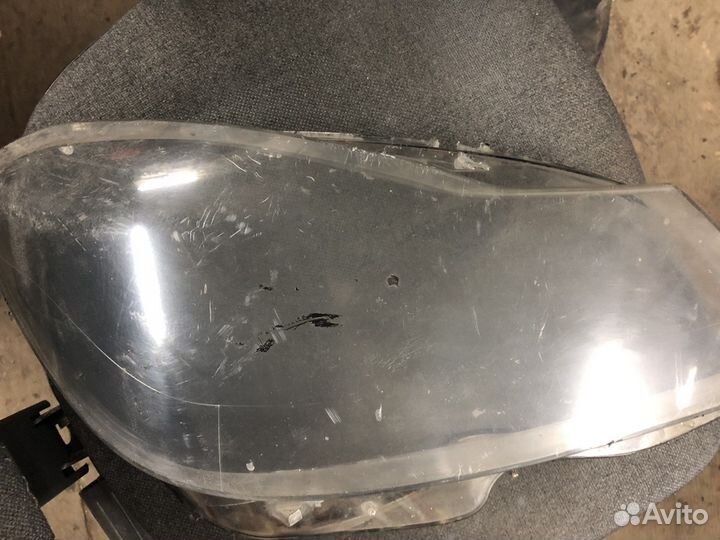 Стекла фар правое -левое Мерседесе w204