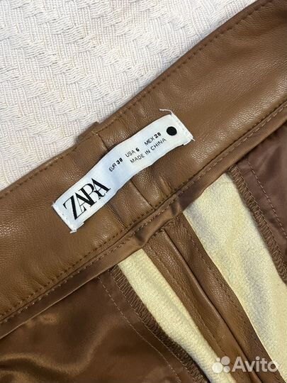 Кожаные брюки zara 38