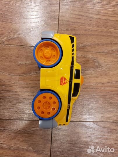 Детские машинки игрушки 3шт отличное состояние б/у