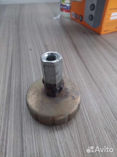 Ключ для маслянного фильтра Рено