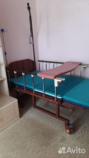 Медицинская кровать MET remeks