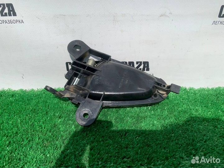 Ручка двери внутренняя передняя правая R