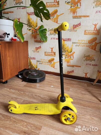 Самокат детский трехколесный