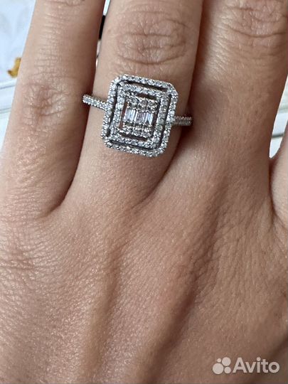 Кольцо с бриллиантами