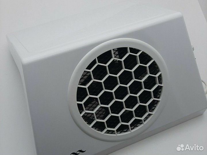 Пылесос маникюрный MAX