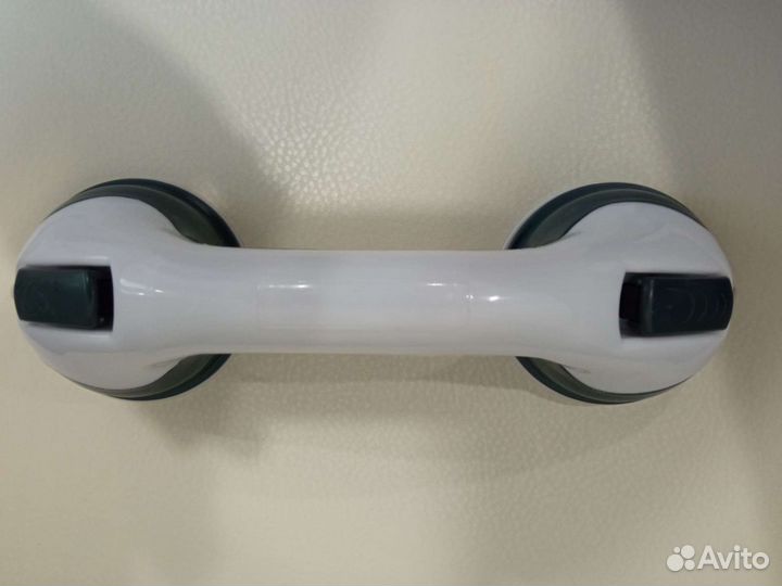 Поручень для ванной