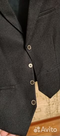 Жилетка мужская классическая