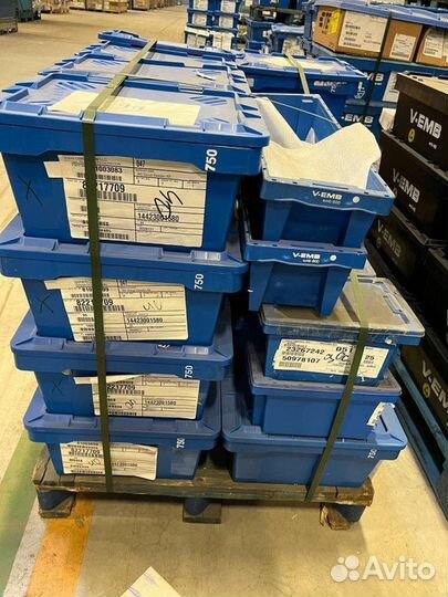 51904900030 Болт