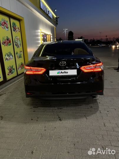 Toyota Camry 2.5 AT, 2019, 56 000 км