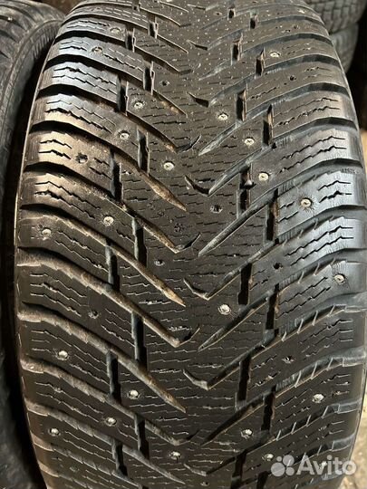 Nokian Tyres Hakkapeliitta 8 SUV 265/40 R21