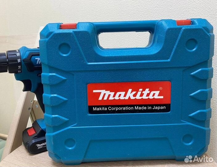 Шуруповерт Makita 18v
