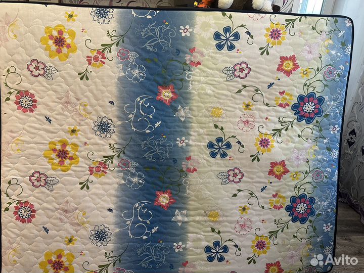 Матрас 160х200 бу