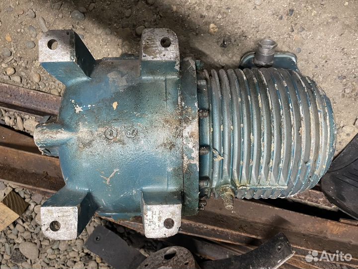 Компрессор с мотором для холодильной Установки