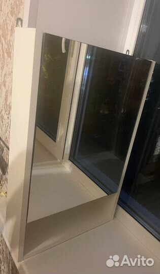 Шкафчик для ванной навесной