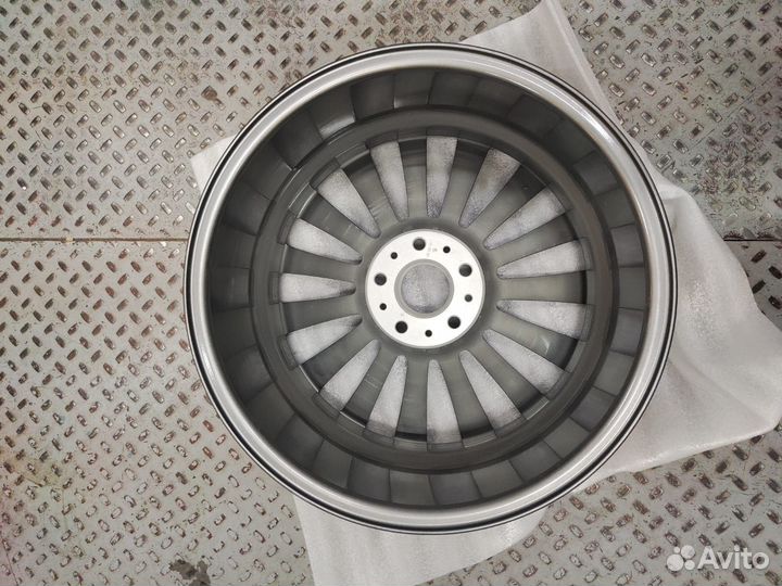 Диск BMW 7 5GT F01 F07 R19 стиль 252 новый