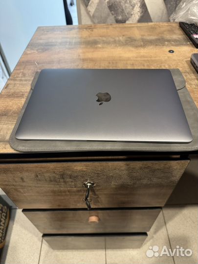 Продать macbook