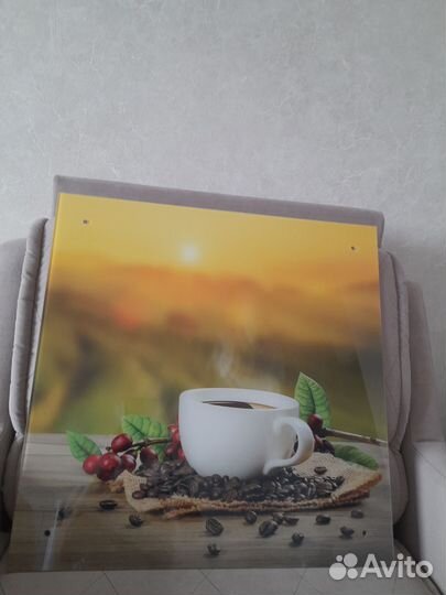 Защитное стекло над варочной панелью