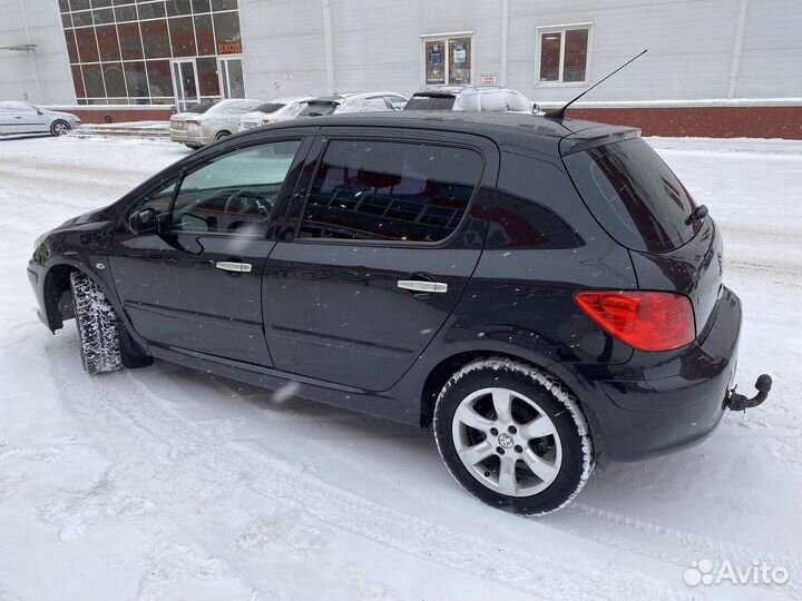 Peugeot 307 1.6 AT, 2006, 327 563 км