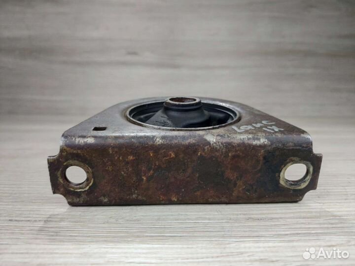 Опора двс нижняя Mitsubishi Lancer IX