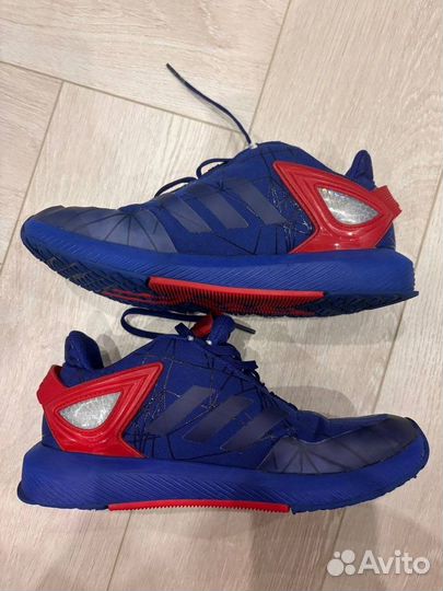 Кроссовки adidas 34