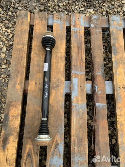 Привод правый Volkswagen Polo