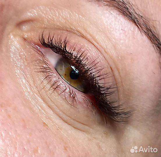 Наращивание ресниц на дому
