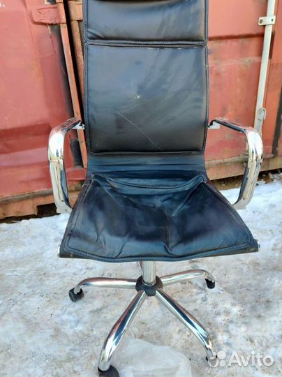 Офисные стулья