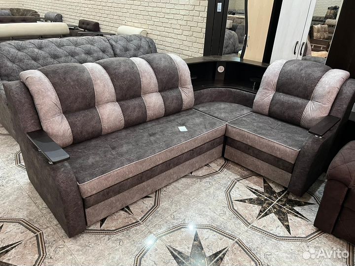 Угловые диваны новые