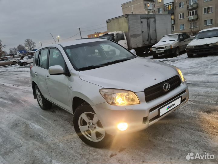 Toyota RAV4 2.0 AT, 2007, 241 000 км