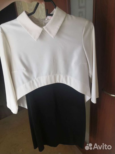 Платье офисное 44