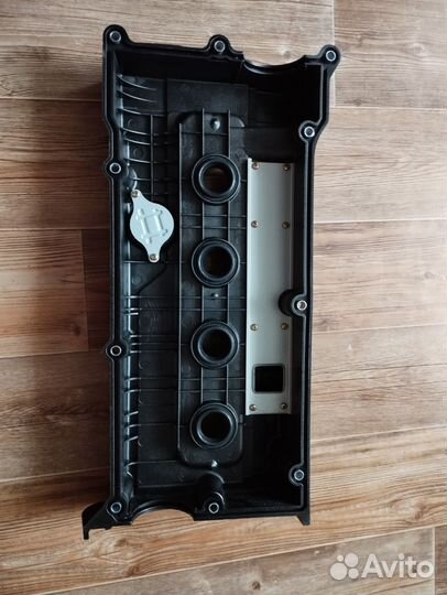 Клапанная крышка для hyundai accent