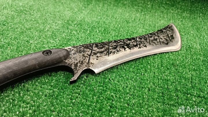 Кованный нож 