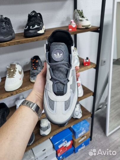 Кроссовки Adidas Niteball