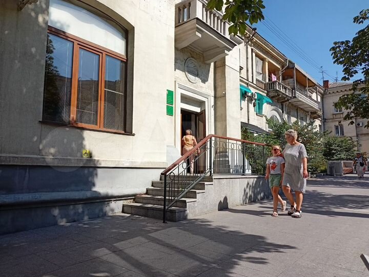 Офис или Студия Красоты на Большой Морской, 40 м²