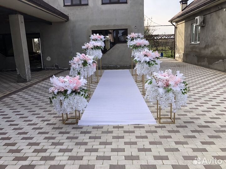 Украшение на машину