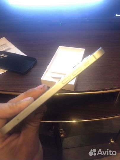iPhone 12 64gb