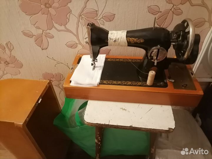 Швейная машина Подольск