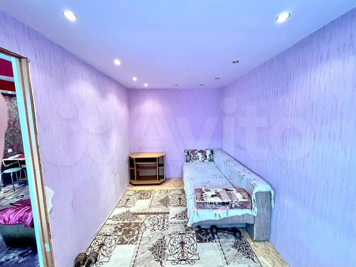 2-к. квартира, 43 м², 3/5 эт.