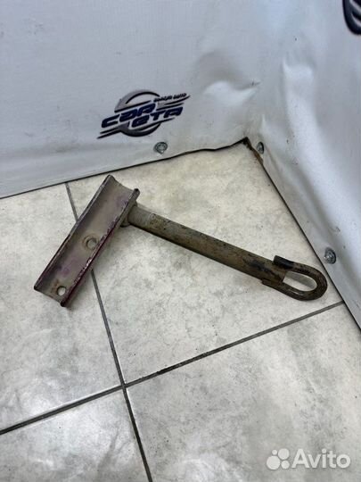 Крюк буксировочный Geely Mk MR479QA 2011