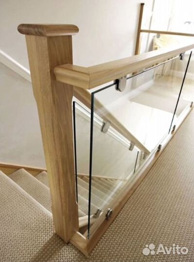 Стеклянные перила для лестниц