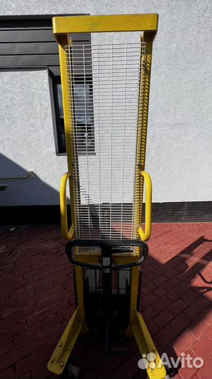 Штабелер бу