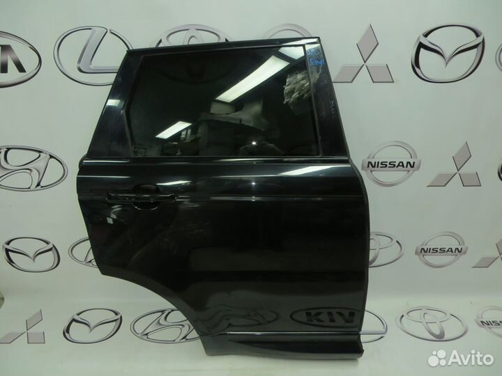 Дверь задняя правая Range Rover Sport