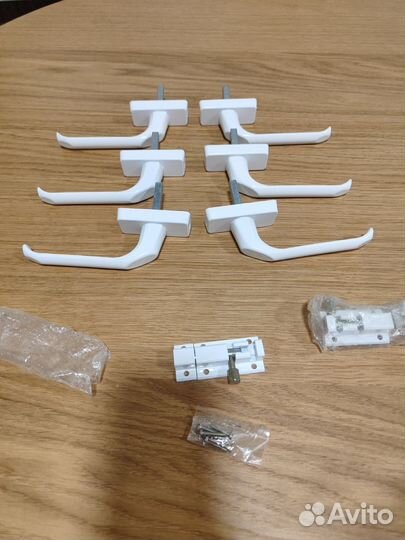 Ручки для пластиковых окон 6шт + 2 шпингалета